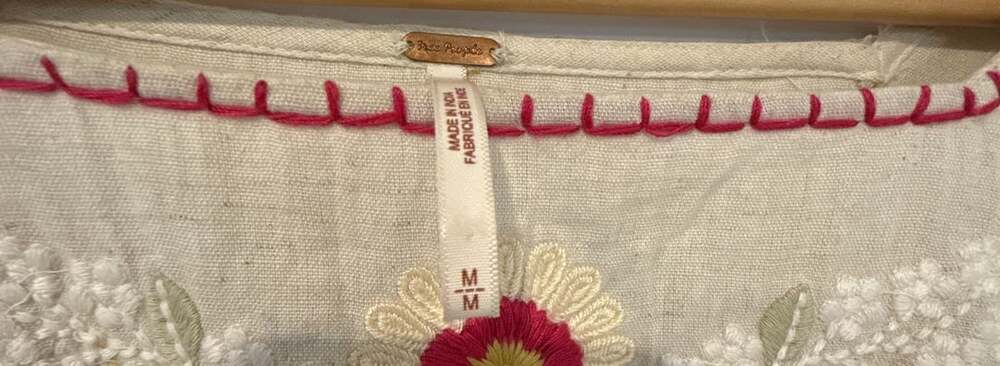 Free People Embroidered Floral Applique Crop Blouse Top M - Picture 6 of 6